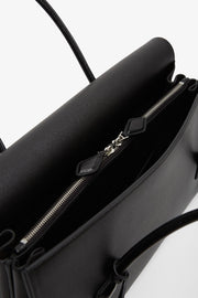 Le Teckel Flap black bag