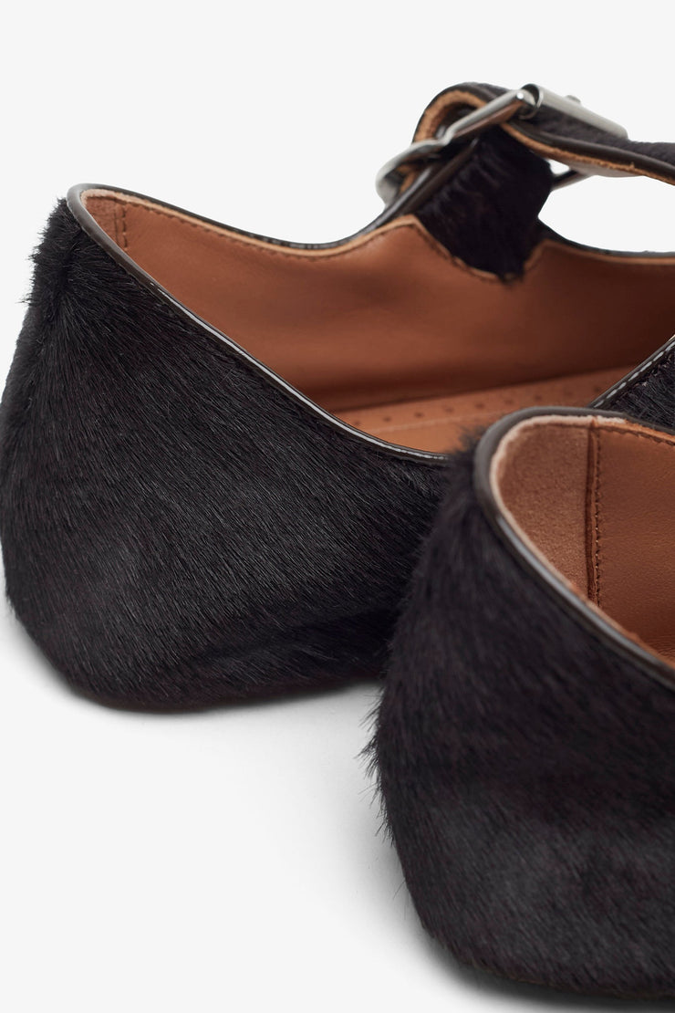 Criss cross brown ballet flats