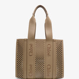 Woody medium brown leather bag