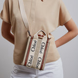 Woody white and brown mini bag