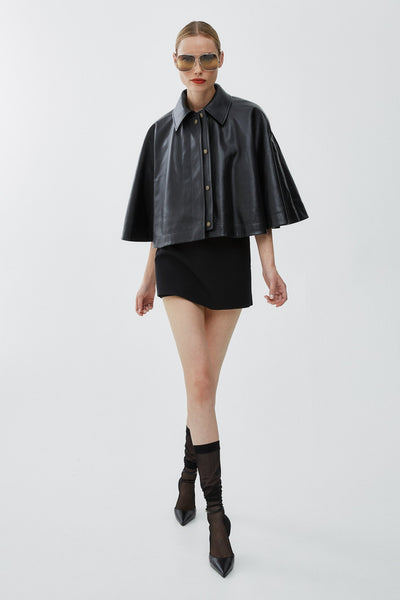 Short cape in soft nappa leather