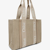Woody medium light brown canvas bag