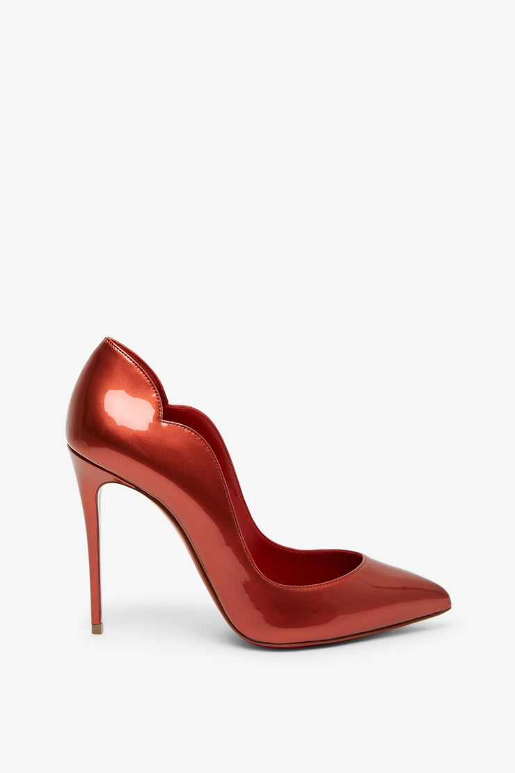 Hot Chick 100 red metallic pumps