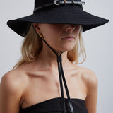 Plage black bucket hat