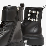 Wallaviv black leather boots
