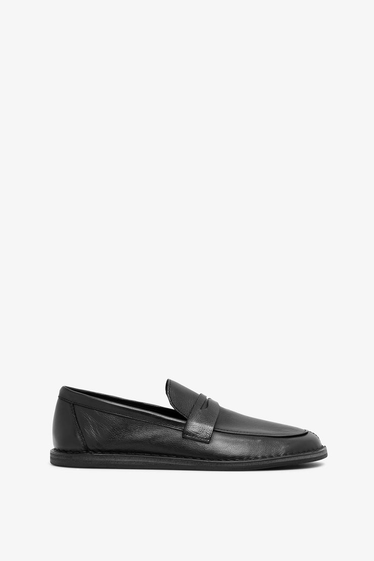 Cary black leather loafers