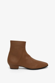 Awar 25 beige ankle boots