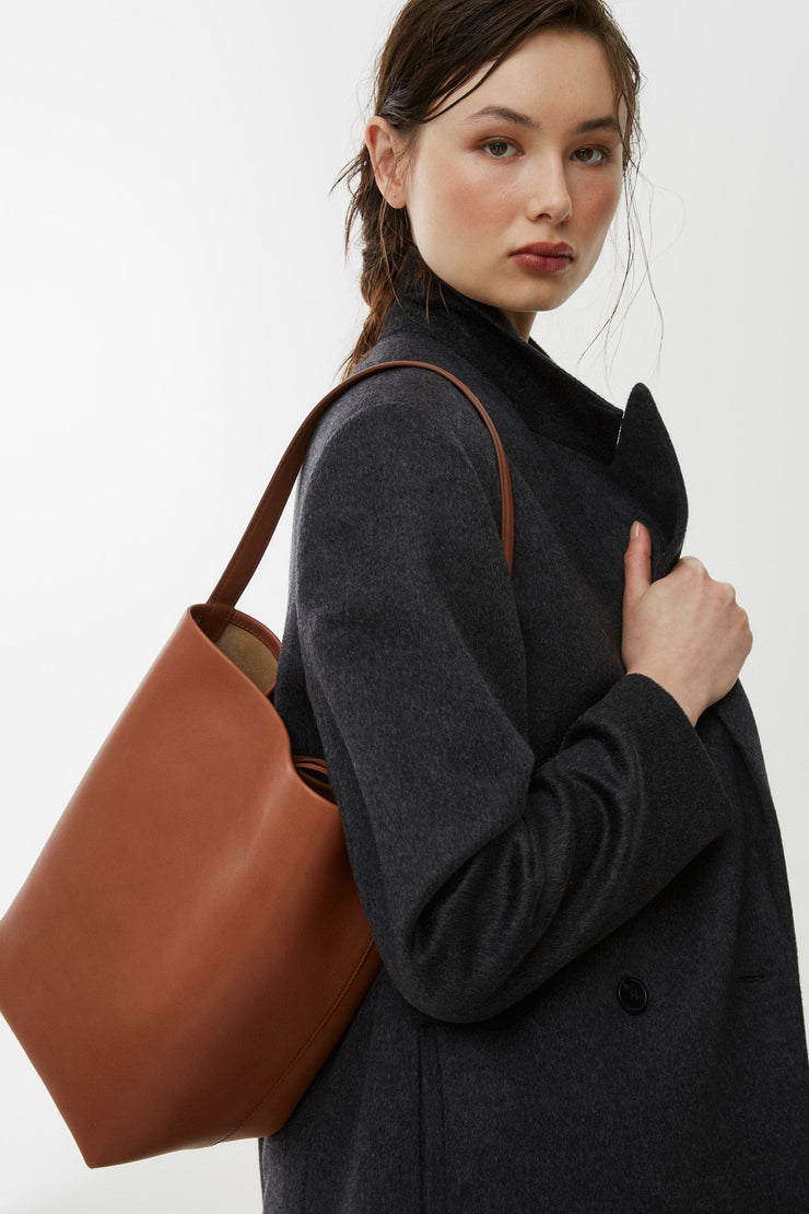 Medium N/S dark cuir park tote bag