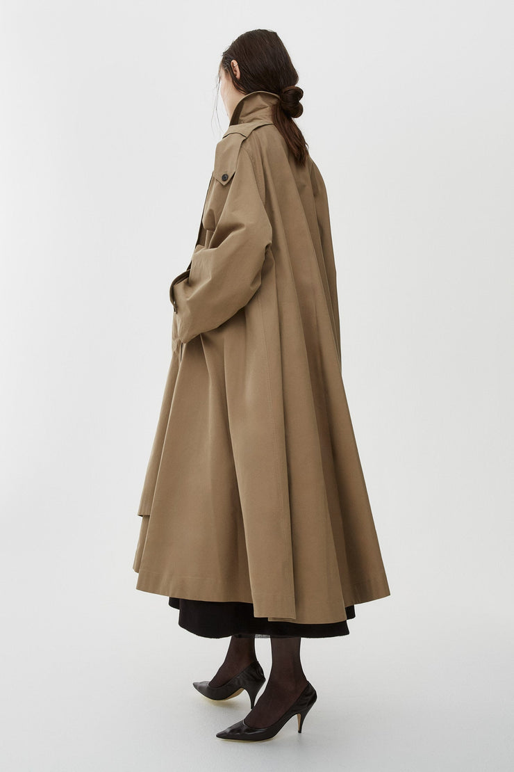 Aralia beige coat