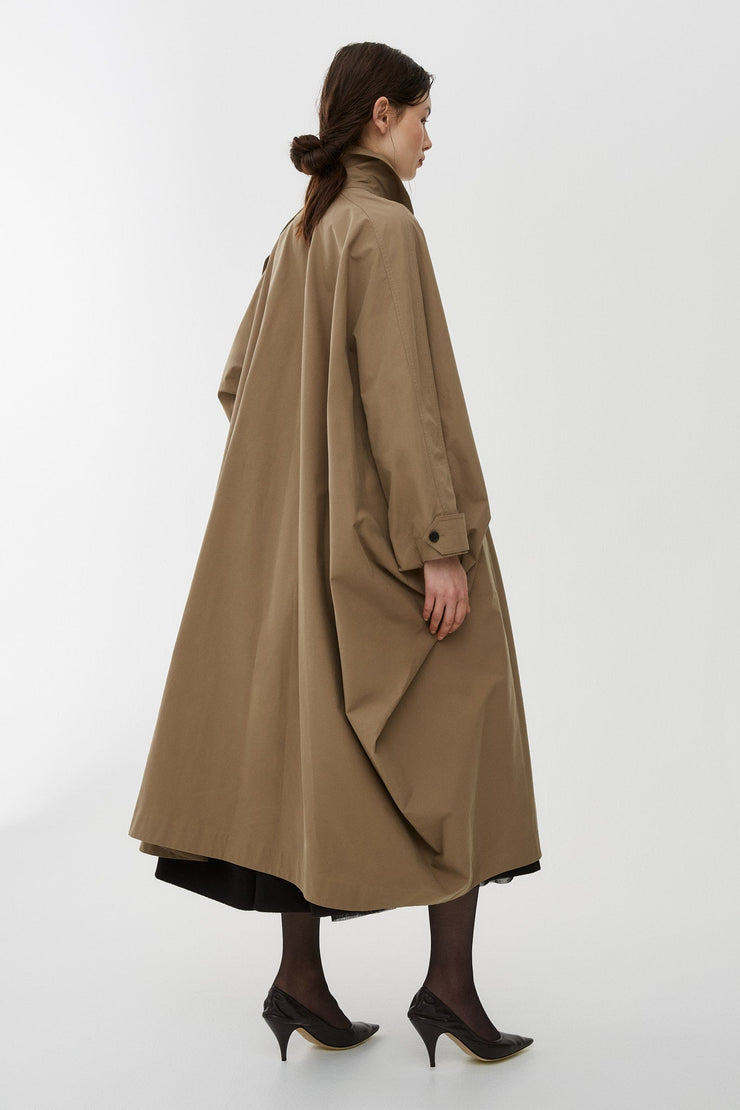 Aralia beige coat