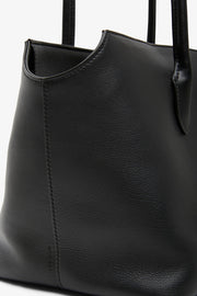 Terrasse black leather bag