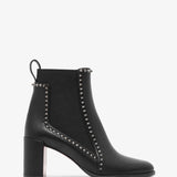 Out line 70 black leather spike ankle boots