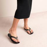 G Chain buckle leather sandals