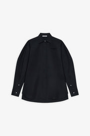 Cocoon black shirt with turned sleeves