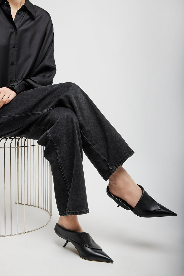 Eva soft black leather pumps