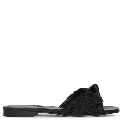 Notamu flat black sandals