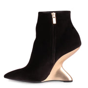 Bolgheriv black velvet runway wedge